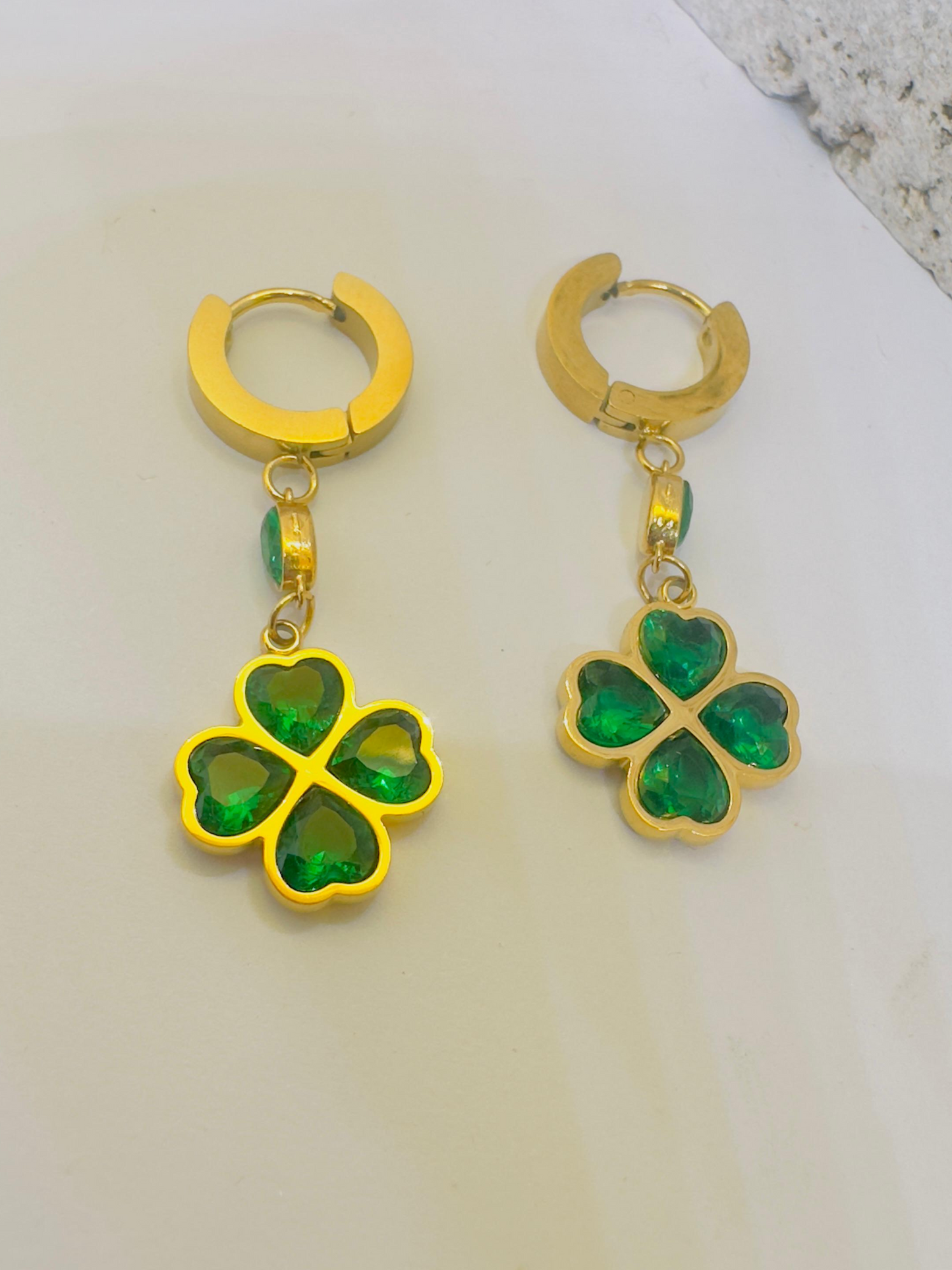 CLOVER EARRINGS